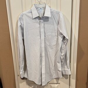 Brooks Brothers Men’s Button Down checkered Shirt. Sz 34 with 15 1/2 neck.